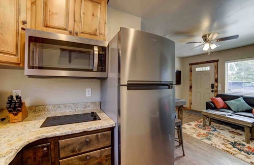 Moab South Valley House | #5 Dog Friendly, Walking distance to Hiking Trails