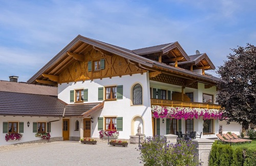 Bernau am Chiemsee Apartment | (5) Ferienwohnung für 1-6 Personen (103 qm, EG)