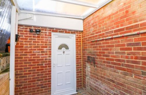 Lancing House | 5 Firle Road Annexe