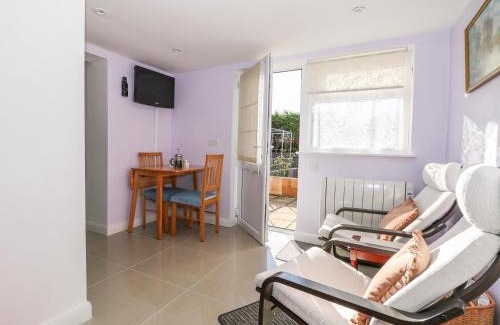 Lancing House | 5 Firle Road Annexe