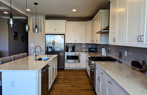 Frankford House | 5 Larchmont Court - Tidal Walk