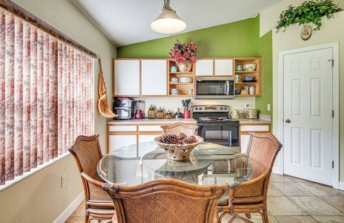 Palm Harbor House | 5 Mi to Beaches: Family Getaway in Palm Coast!