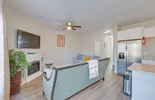 Harrisburg House | 5 Mi to Charlotte Motor Speedway: Cozy Townhome