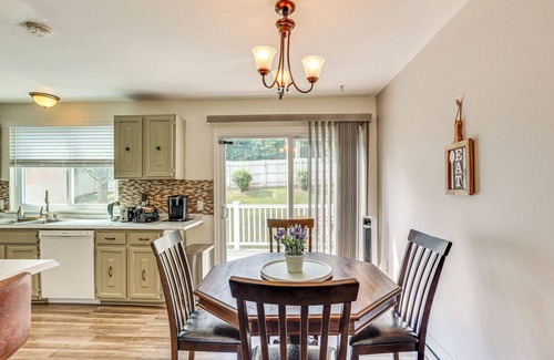 Harrisburg House | 5 Mi to Downtown Harrisburg - Family Home!
