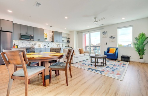 New Braunfels Condo | 5 Mi to Dtwn: Modern Condo in New Braunfels!
