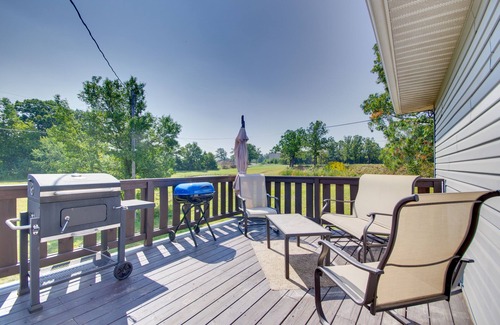 Waynesville House | 5 Mi to Dtwn Waynesville: 4-Acre Group Getaway!