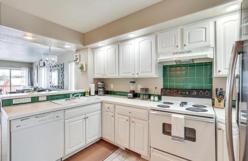 Dillon House | 5 Mi to Ski Resort Mtn-View Townhome in Dillon