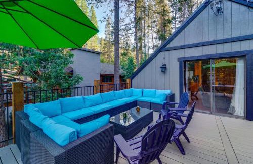Donner Lake Woods House | 5 Mi to Skiing! Family Getaway Near Donner Lake