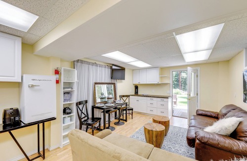 Libby Apartment | 5 Mi to State Park: Studio, Walk to Happy's Inn!