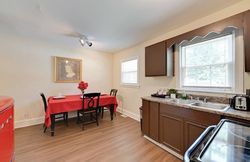 Charlotte House | 5 Mi to Uptown: Charlotte Hideaway w/Yard