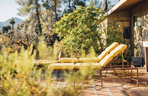 Joshua Tree House | 5 Miles from Park entrance Charming 2-bedroom house in enchanting Joshua Tree