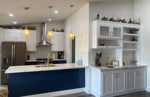 Discovery Bay House | 5 Min to Fast Waters! Waterfront Oasis awaits you!