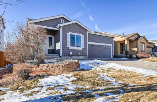 Gleneagle House | 5 Min to USAFA - Private 3 Bdr upstairs apartment