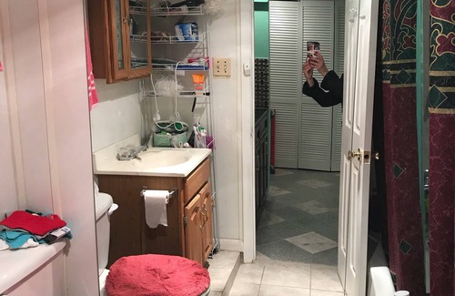 Columbia Heights Apartment | 5-min walk to Columbia Heights Metro 1BR Furnished English Basement Apartment DC