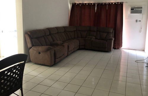 Westward Villas Subdivision Condo | 5 min walk to the beach, 10 mins from Bahamar