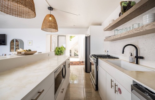 Rosendal Condo | 5 mins to Magen's Bay! Near ferry & restaurants
