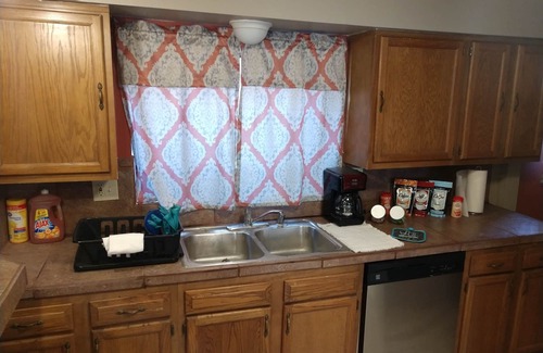 West Old Town House | 5 minute walk to Old Town Plaza, Great location for your, Family Sized home