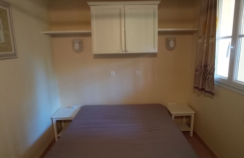 Plage de la Garonnette Apartment | 5 minutes from Sainte Maxime, apartment RDJ 2 rooms with garden and parking