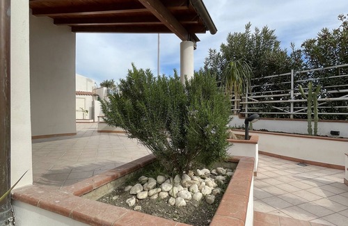 Sciacca Apartment | 5 minutes to beach. Remodeled family friendly