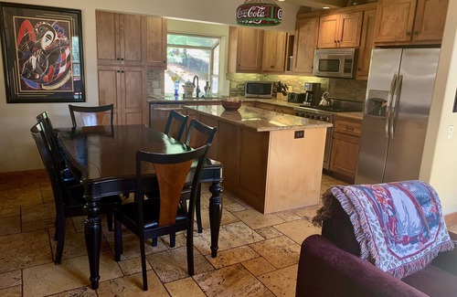 Pioneer Trail House | 5 Minutes To Heavenly Valley Close To Casinos And Lake Tahoe