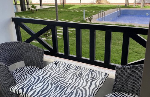 Oued Laou Apartment | 5 minutes to the Beach complex with swimming pool