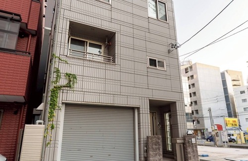 Nagoya City Centre House | 5 minutes walk from Nagoya Station Accommodates /Nagoya Aichi