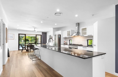 Peregian Beach House | 5 Pennant Court Peregian Springs