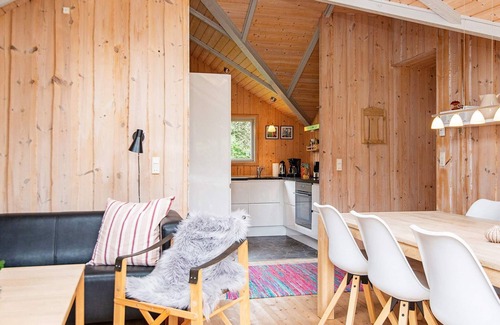 Jegum House | 5 person holiday home in Oksbøl