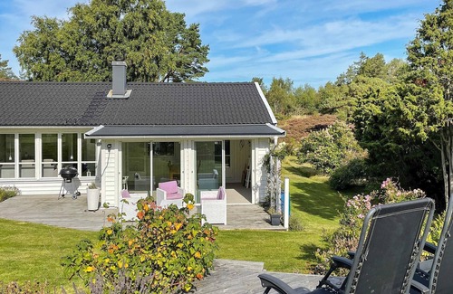 Nosund House | 5 person holiday home in Nösund