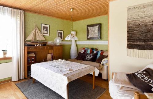 Brastad House | 5 person holiday home in BRASTAD