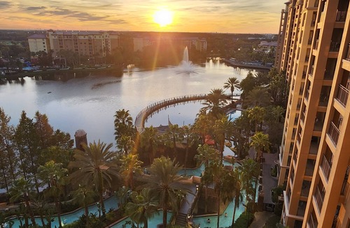 Bay Lake Villa | 5 Pools, 2 Lazy Rivers & Lots of Family Fun- Bonnet Creek Resort.
