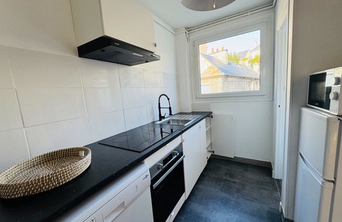 Port of Caen Apartment | 5-room apartment in the heart of the city center