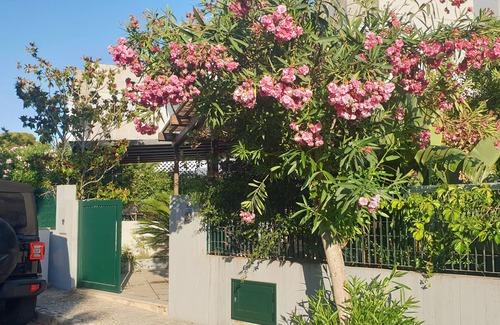 Santa Caterina Apartment | 5 seats Taste and elegance 200 meters from the sea with free wifi, A/C, LED TV, NETFLIX