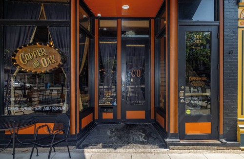 Danville Apartment | 5 star 1-bedroom apartment with WiFi, AC in the heart of downtown Danville