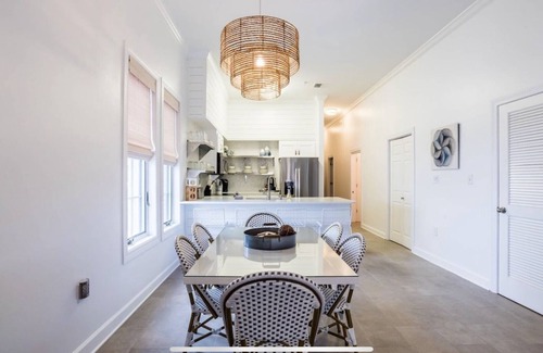 Seacrest Beach Condo | 5 star 3BR/2BA on 30A between Rosemary & Alys Beach - Heated Pool