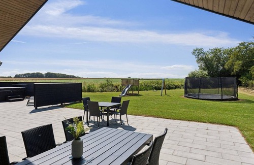 Hasmark Strand House | 5 star holiday home in Otterup