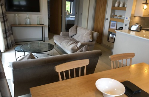 Laugharne House | 5 star Luxury Lodge with beautiful views of the Taf Estuary