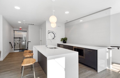 Near Southside Apartment | 5-Star MC Suite II Central 5 mins to downtown STL