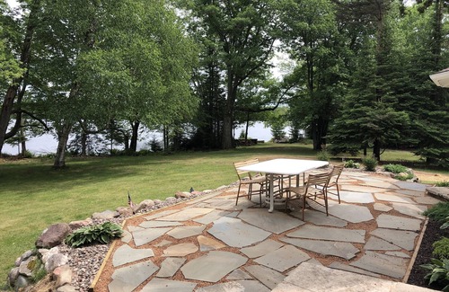 Eagle River House | 5 star on CATFISH LAKE wet boathouse, sandy beach, 5 bedroom, air cond