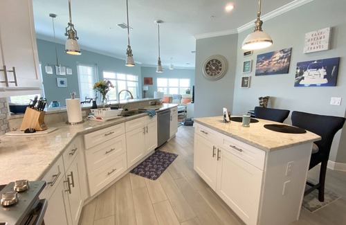 Whitney Beach Condo | 5 Star Resort Style Luxury Condo top floor bay views 3 miles to Beach