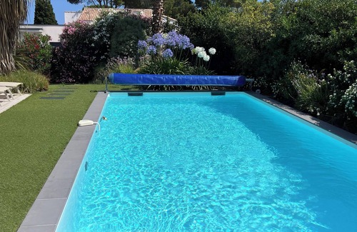 Serignan Villa | 5-star villa with pool at Maison de France
