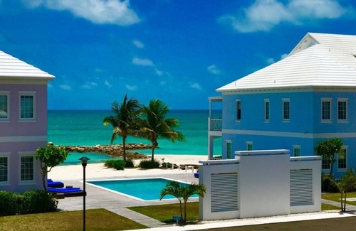 Palm Cay House | 5 STARS~GATED RESORT~NR.1~LUX.LG.4BR~POOL~KAYAK~SUP~GOLF~TENNIS~P&PLAY~0%PAYPLAN