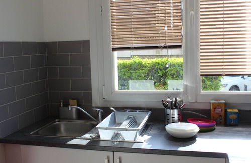 Vannes Apartment | 50 m² close to the Center! 2 Bedrooms Parking-Linen-Wifi provided