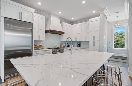 Seawalk Circle House | 50 Steps To Beach Access + Pet Friendly + Gulf Views - Bikinis and Martinis
