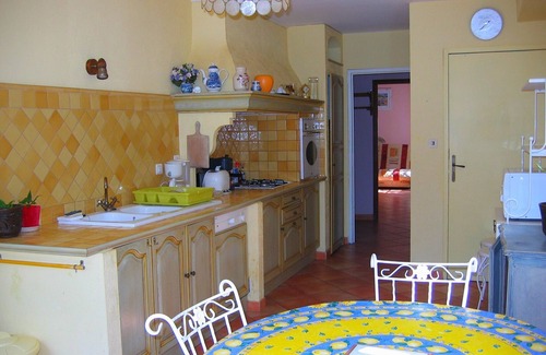 Bollene Villa | 500m² Provencal villa in the Vaucluse, with swimming pool on 1.6ha (25 pers max)