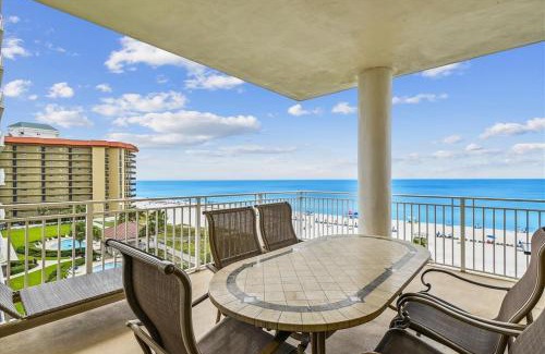 Thomas Drive Apartment | 501 Sterling Beach