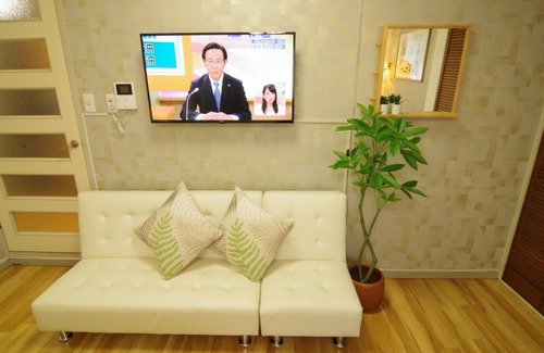 Namba Apartment | 502 6 minutes walk from Nihonbashi station Walk - 502/Osaka Ōsaka