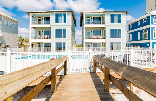 Orange Beach House | 502 m² House ∙ 7 bedrooms ∙ 28 guests