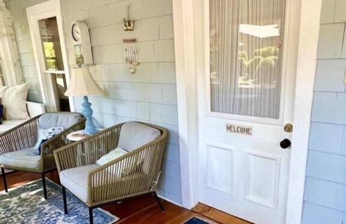 Lakeside Cottage | 502 Walnut in Lakeside