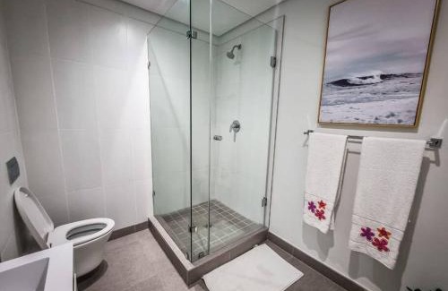 Hillhead Apartment | 504 PEBBLE BEACH